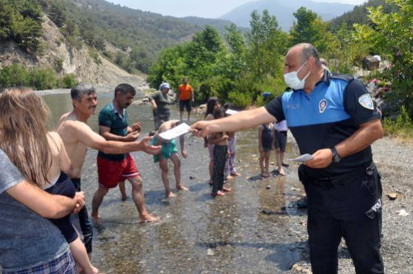 Serinlemek için dereye girenlere polis uyarısı